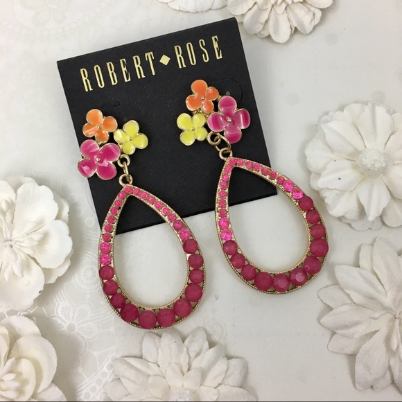 Robert Rose Jewelry - FLORAL DANGLE EARRINGS NWT Robert Rose RHINESTONE